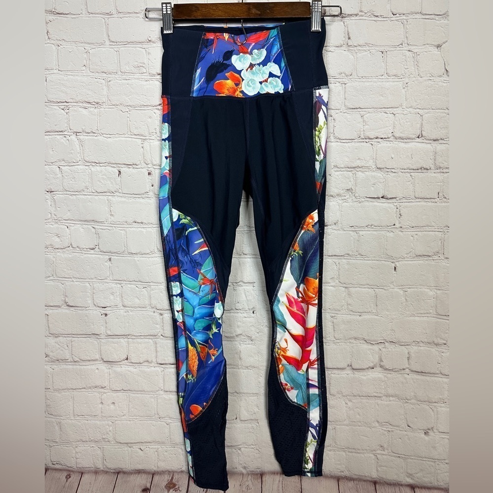 Athleta High Rise Tropical Precision 7/8 Tight, Navy Sz XXS, GUC